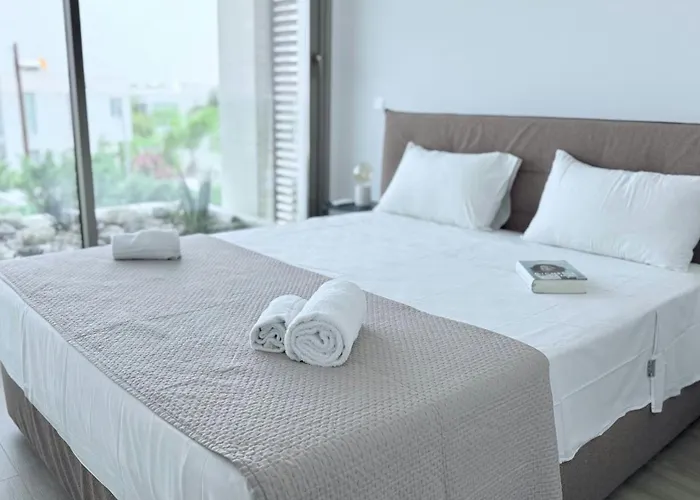 Toocoool - Azure Seaview Protaras