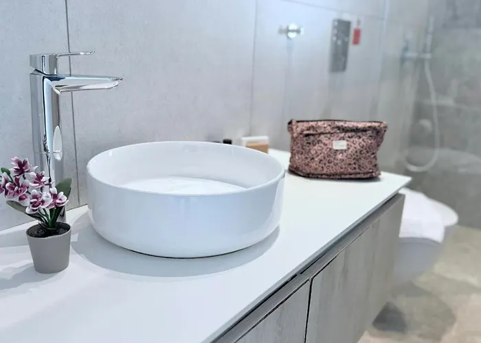 Toocoool - Azure Seaview *