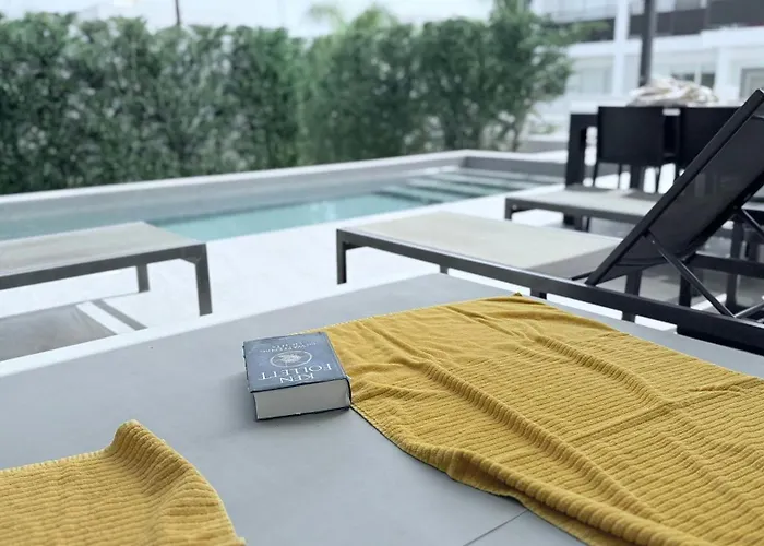 Toocoool - Azure Seaview *