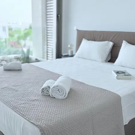 Toocoool - Azure Seaview Protaras