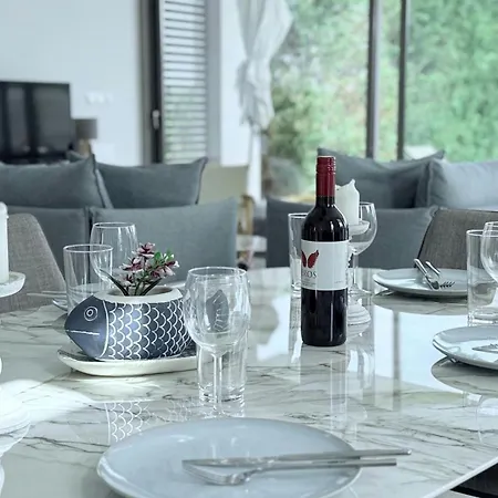 Toocoool - Azure Seaview Villa *