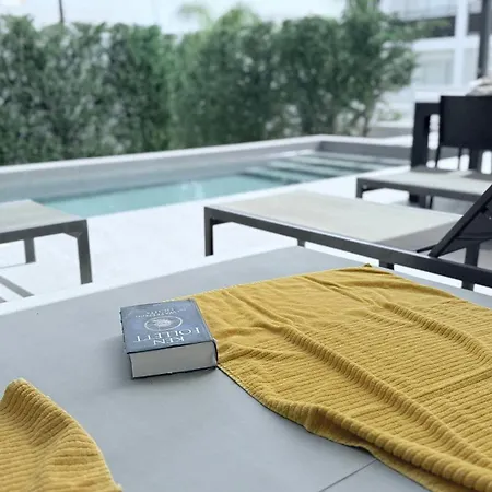 Toocoool - Azure Seaview *